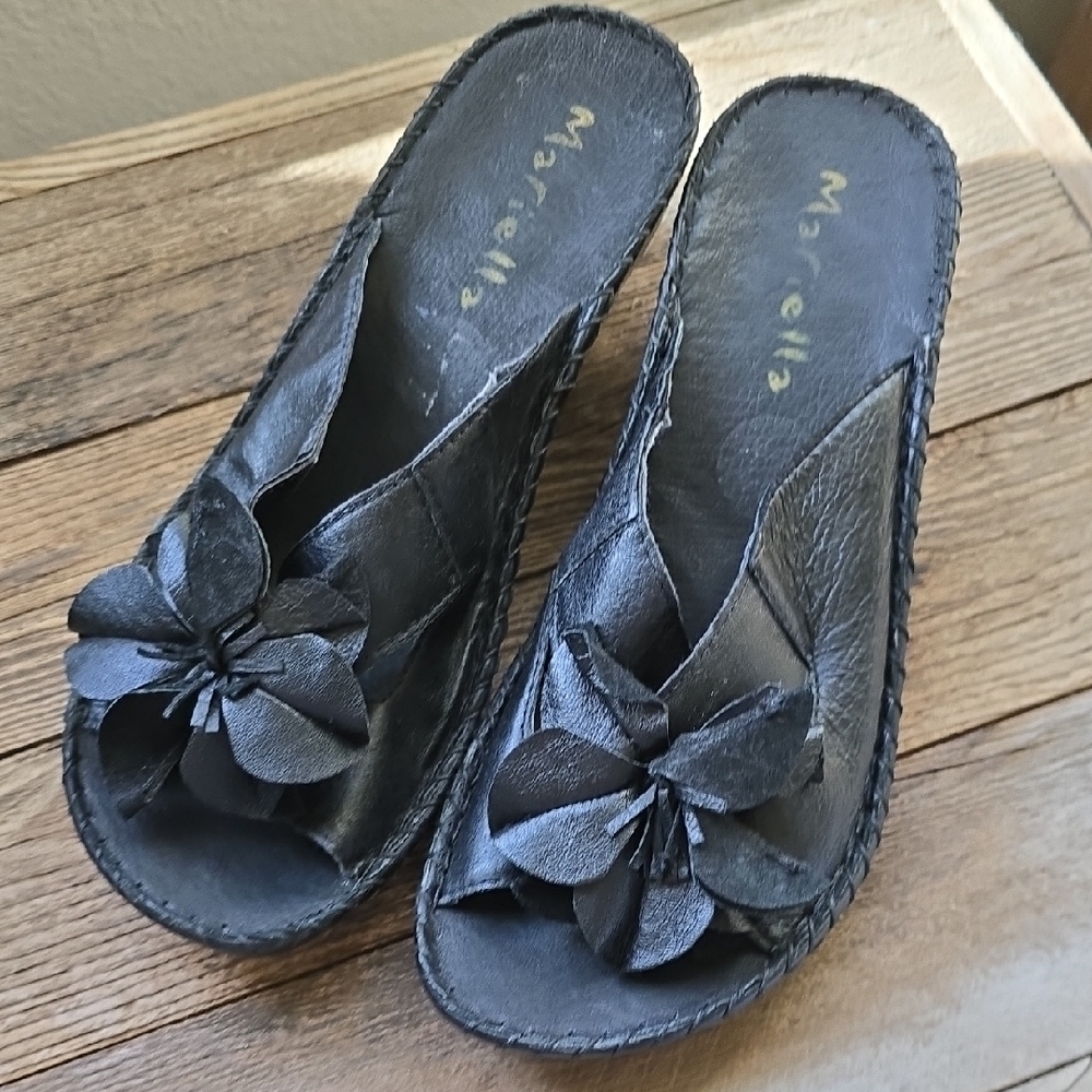 MARIELLA Black Mules with Bow Detail